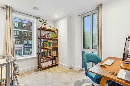 Gaumont Place, Streatham, SW2 - Photo 3