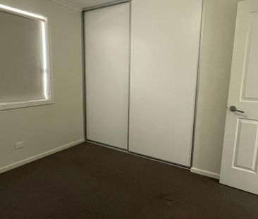 35 Phillips Street - Photo 6