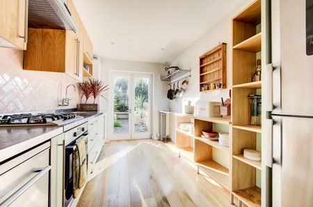 2 Bed Detached House, Combermere Road, SW9 - Photo 4