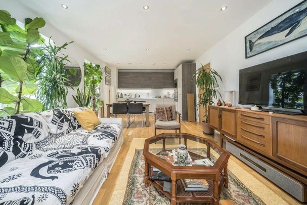 Dalmeny Avenue, Kentish Town, N7 - Photo 1