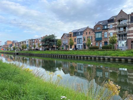 Appartement met 2 slaapkamers en terras aan de Vaart - Foto 2
