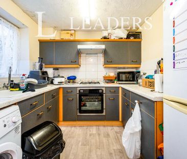 2 bedroom terraced house to rent - Photo 5