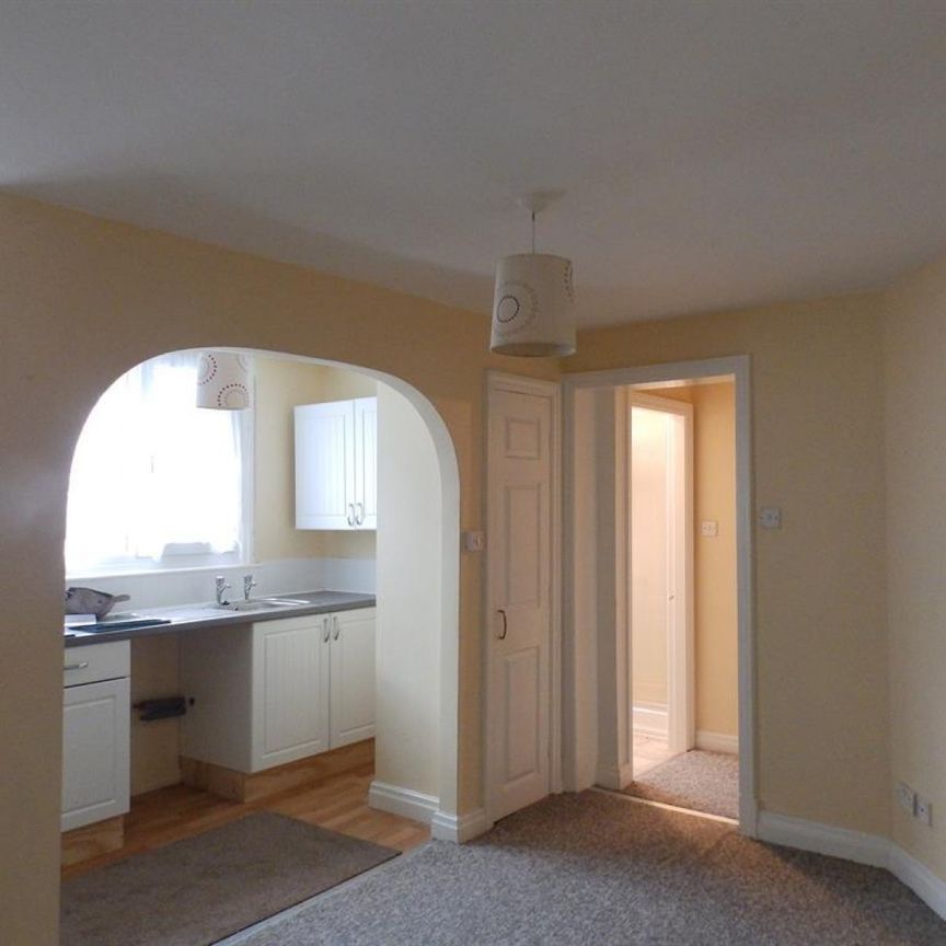 1 bedroom Flat To Let - Photo 1