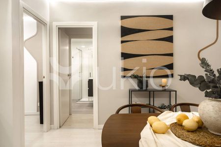 2 room luxury Apartment for rent in Madrid, Spain - Photo 3