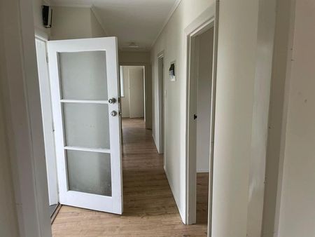 Semi furnished Spacious 4-Bedroom House - Photo 2