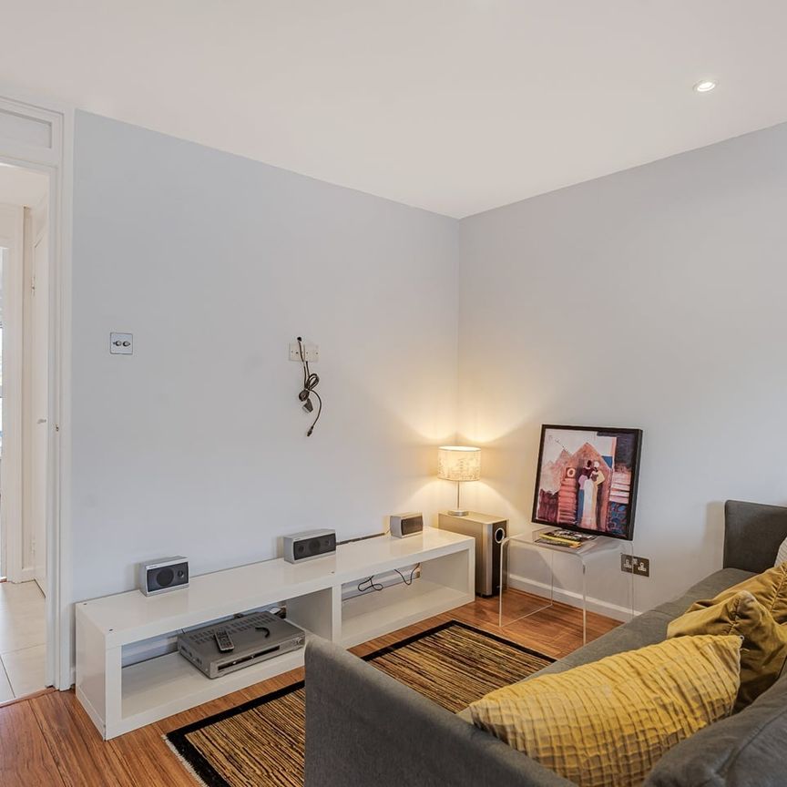 1 Bed Flat, Penton Street, N1 - Photo 1