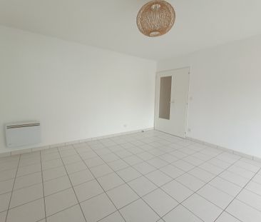 Location Appartement 3 pièces 71m² REIMS 51100 - Photo 4
