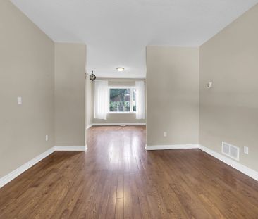 For Lease - 31 Gibson Avenue, Hamilton, Ontario - Photo 2