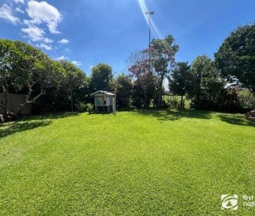 12 Azalea Avenue, Coffs Harbour - Photo 2