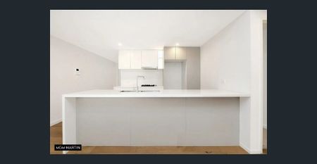 MGM MARTIN – TWO BEDROOM APARTMENT - Photo 3