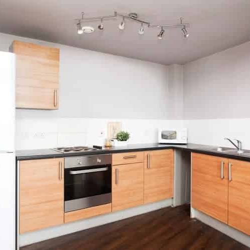 Extra Large High Double Ensuite - Photo 1