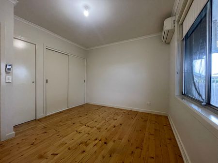 Immaculate Home in a Central Location - Photo 4