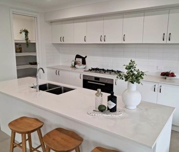 Secure Southlakes Estate - Photo 6