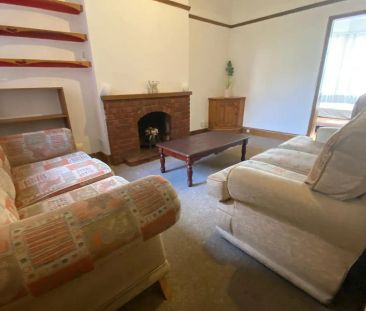 Lorne Road (4 bed) - Photo 1