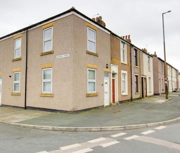 2 bedroom end of terrace house to rent - Photo 1