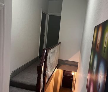 Room in a Shared House, Grove Park Avenue, BS4 - Photo 4