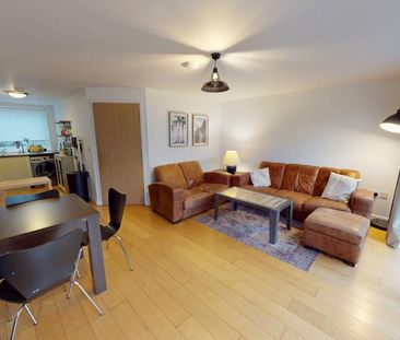 4 bedroom semi-detached house to rent - Photo 2