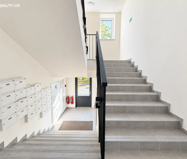 Pronájem bytu 1+kk 24 m² - Photo 3