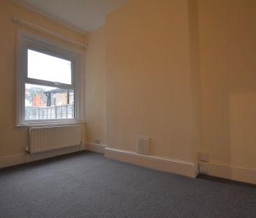 St Georges Road, Aldershot St Georges Road, Aldershot - Photo 2