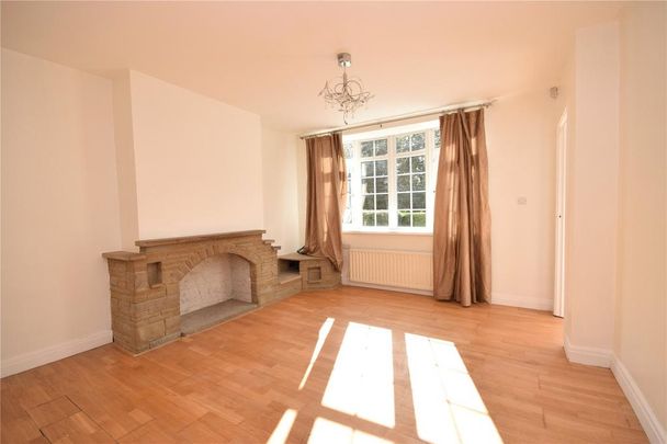 3 bedroom semi-detached house to rent - Photo 1