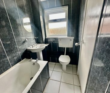 2 bedroom Flat To Let Total Size: 646 SQ FT - Photo 5