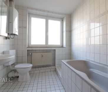 Charmante 3-Zimmer-Wohnung mit einzigartigem Fensterband - Photo 5