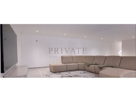 4 room luxury House for rent in Portimão, Distrito de Faro - Photo 3