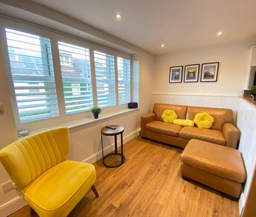 George Bank, Mumbles, Swansea, SA3 - Photo 1