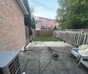 For Lease - 68 Rougehaven Way, Markham, Ontario - Photo 1