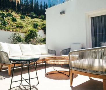 Luxury Villa for rent in Marbella Del Este, Spain - Photo 1