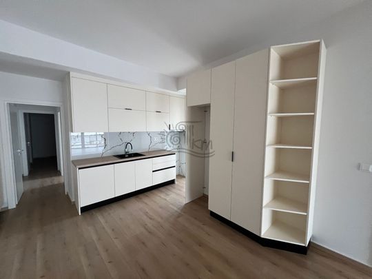 Ηράκλειο, Θέρισσος. Ενοικιάζεται πλήρως ανακαινισμένο τεσσάρι 110 τμ, κοντά σε όλες τις παροχές της πόλης. - Photo 1
