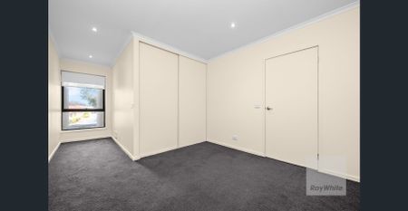 Prime Sydenham Living - Photo 3