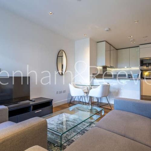 Longfield Avenue, Ealing, W5 - Photo 1