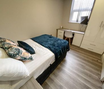 Stamford Street, Liverpool. - Photo 6