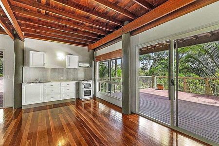 Tree House Retreat - Photo 5