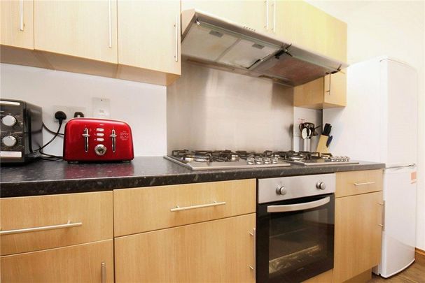 1 bedroom semi-detached house to rent - Photo 1