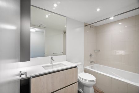 For Lease - 11 Ordnance Street Unit# 319, Toronto, Ontario - Photo 4