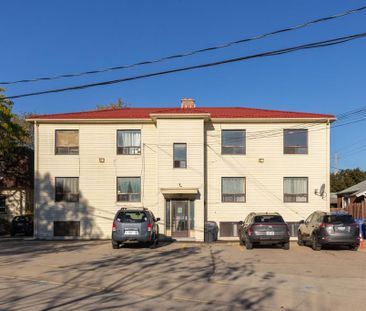 For Lease - 389 Elizabeth Street Unit# Unit 5, Grimsby, Ontario - Photo 4