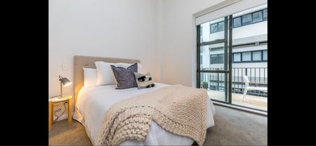 Stylish Apartment near the Viaduct & all the City offers... - Photo 4