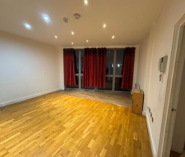 1 Bed Flat, Wick Lane, E3 - Photo 2