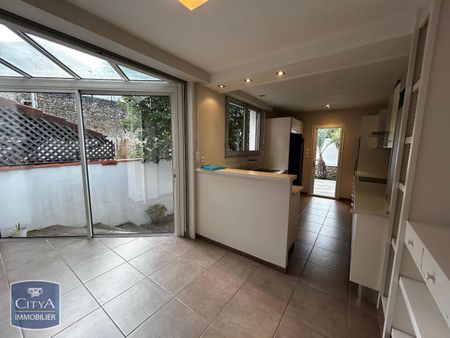 Location Maison 6 pièces 198m² MONT DE MARSAN 40000 - Photo 3