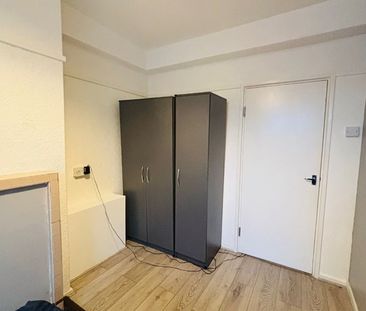 Room in a Shared Flat, Stunning Double Room In Camberwell, SE5 - Photo 2