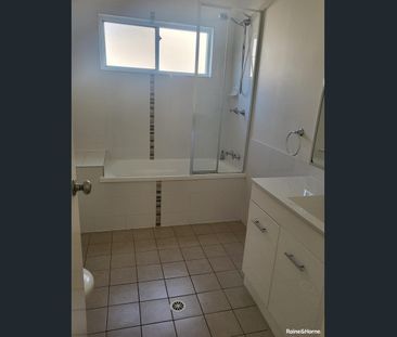 Close to SCOTS PGC - Photo 4