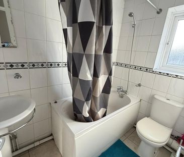 Room in a Shared House, Windmill Lane, E15 - Photo 2