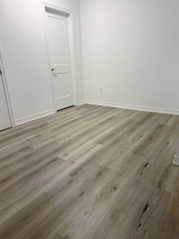 For Lease - 8 Speight Court Unit# Basement, Ajax, Ontario - Photo 2