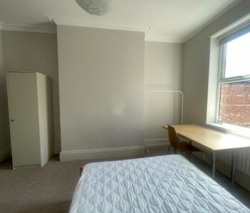 5 bedroom house to rent - Photo 4