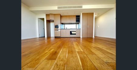 SPECIAL SPLIT LEVEL TWO BEDROOM WITH TWO ENSUITES - Photo 2