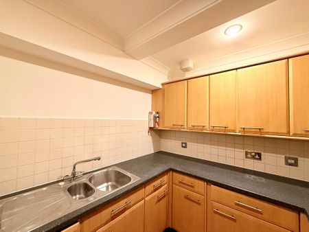 1 bedroom apartment to rent - Photo 3