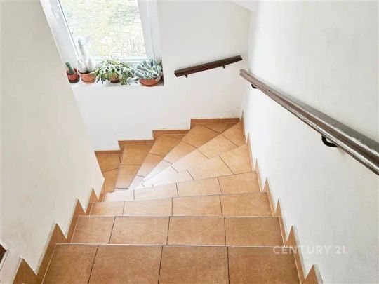 Menší byt 2+1 (38 m - Photo 1