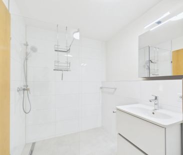 Generalsanierte und moderne 2-Zimmerwohnung mit großem Südbalkon am... - Photo 4